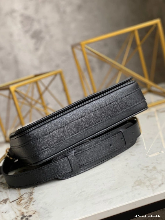 Official oldcobbler STUDIO MESSENGER VUITTON LOUIS LVXNBA 0725